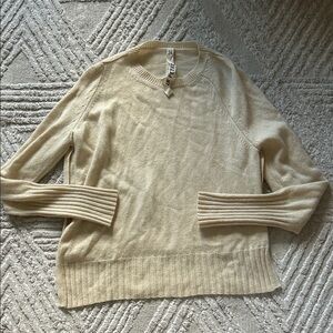 Petar petrov Light Cream cashmere Crewneck Sweater with Ribbed Cuffs and slits